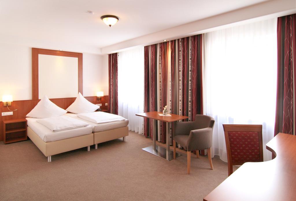 Hotel St. Georg ريغنسبورغ المظهر الخارجي الصورة